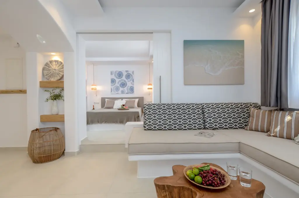 Premium 2 Bedroom Suite With Hot Tub And Sea View (12)