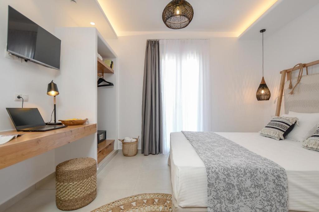 Superior 2 Bedroom Suite With Private Pool And Sea View (13)