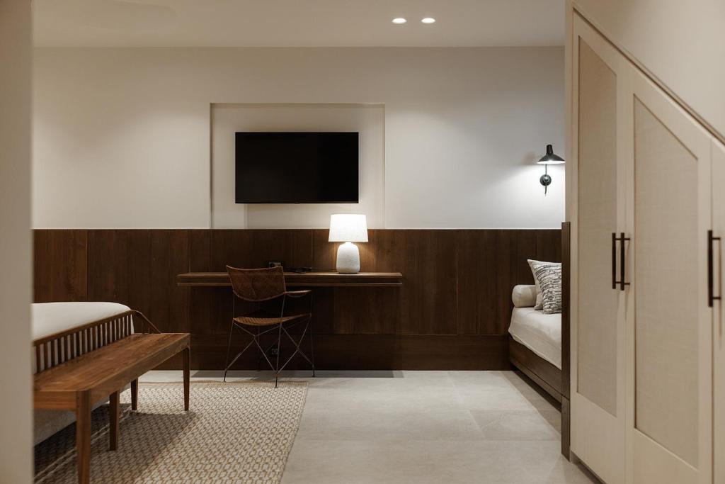 2 bedroom suite (29)