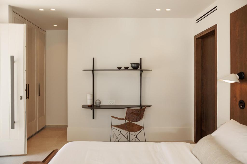 2 bedroom suite (32)