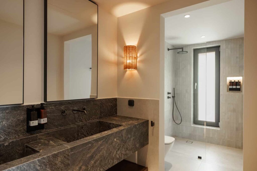 2 bedroom suite (8)