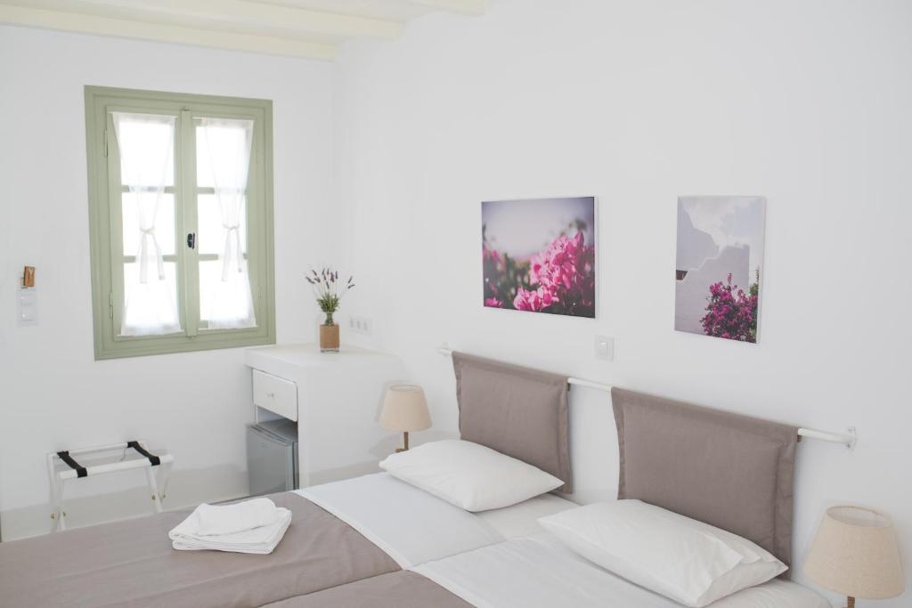 Deluxe Room (5)