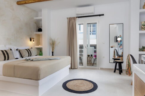 House (3)
