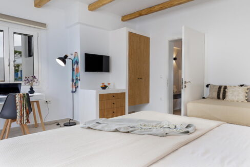 House (5)