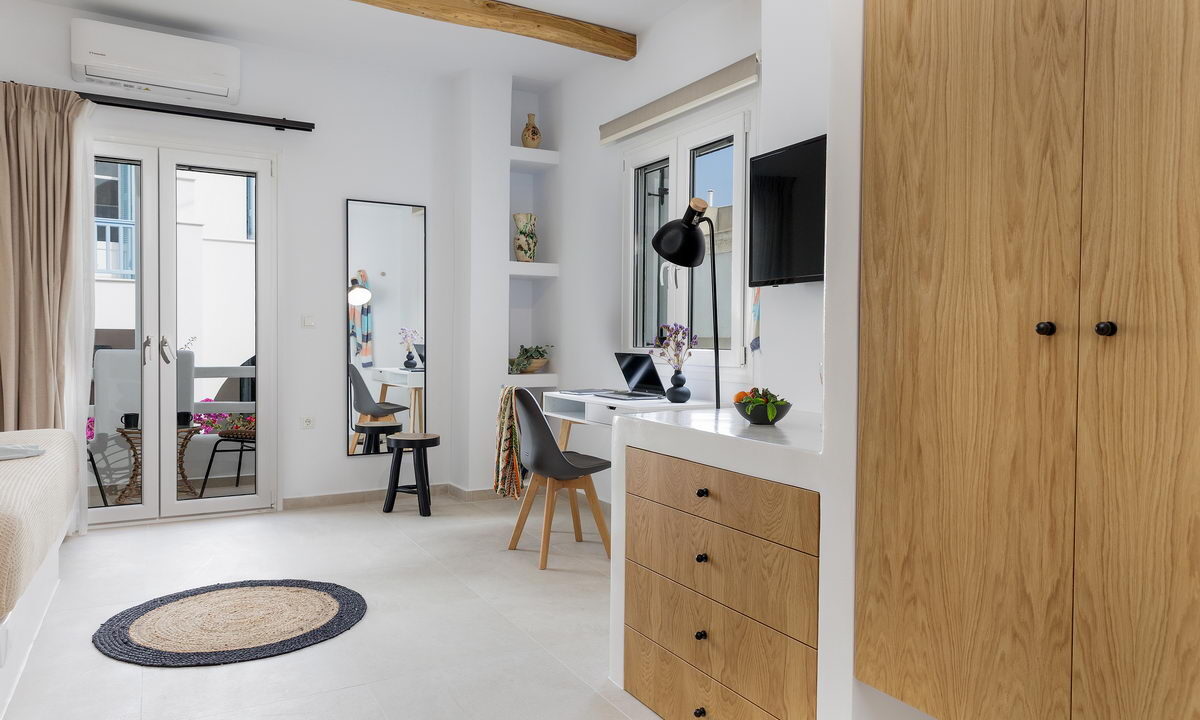 House (9)