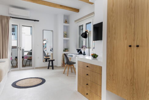 House (9)